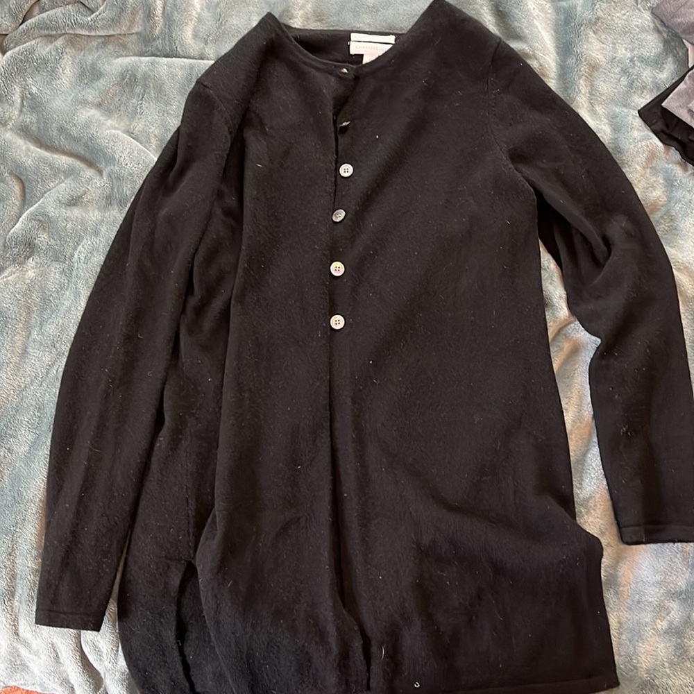 Long sleeve black cardigan. Charter club, 100% cashmere.
